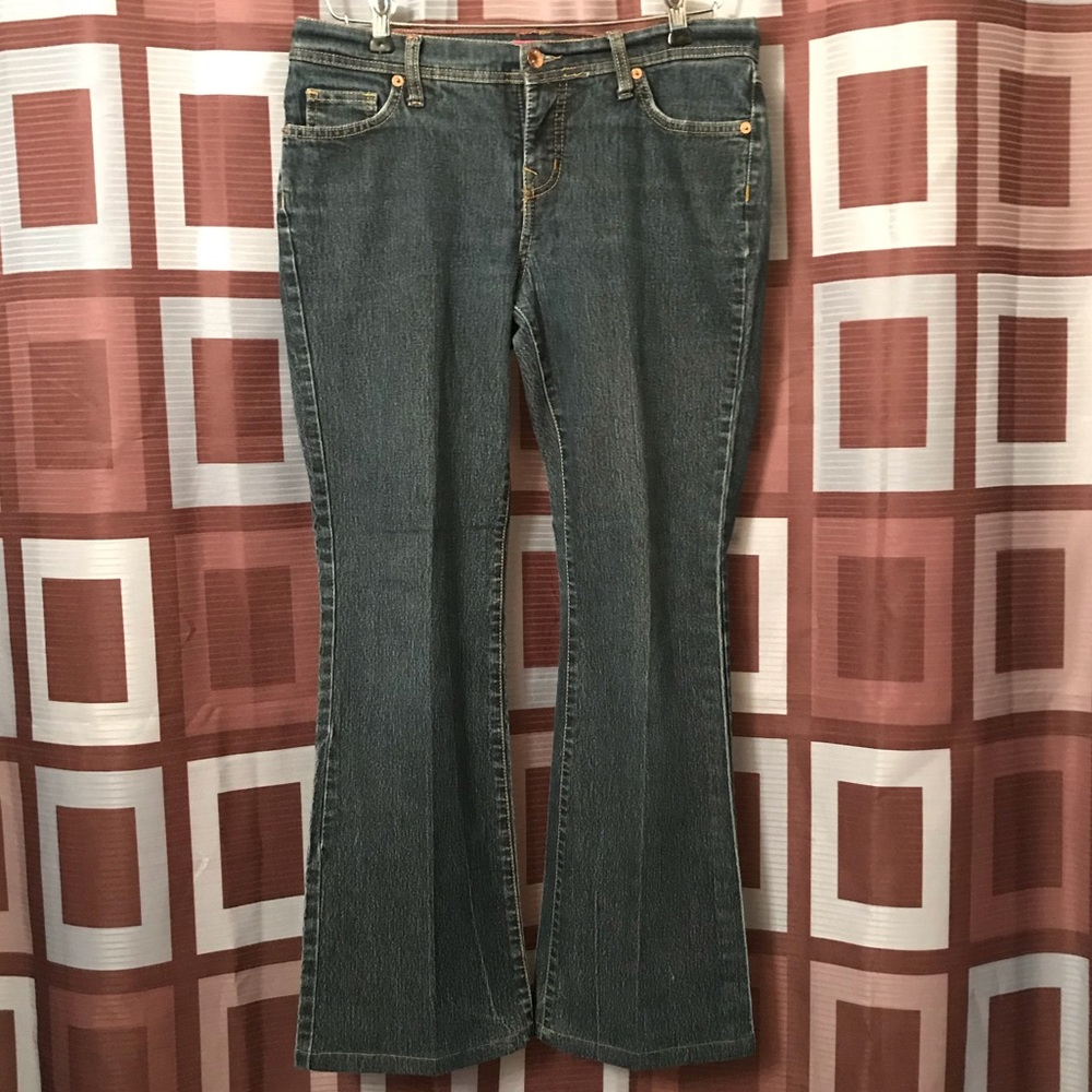 GLO JEANS